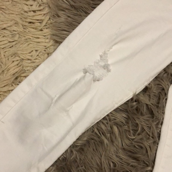 CK High Rise Straight-Sz 26-Cotton-White-Cut Distressed Cuffs - Picture 4 of 16